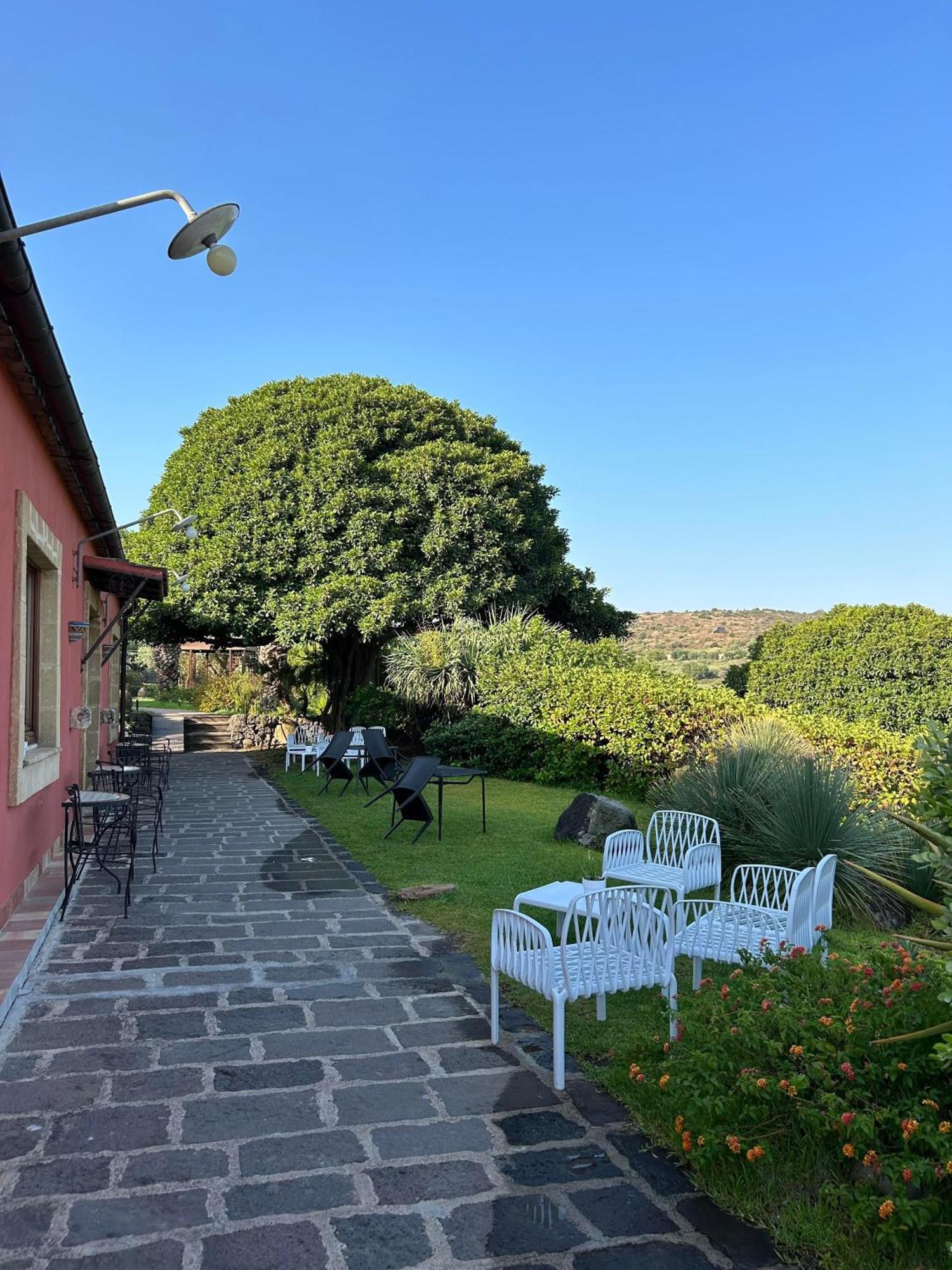Borgo Nocchiara Hotel Carlentini Exterior foto